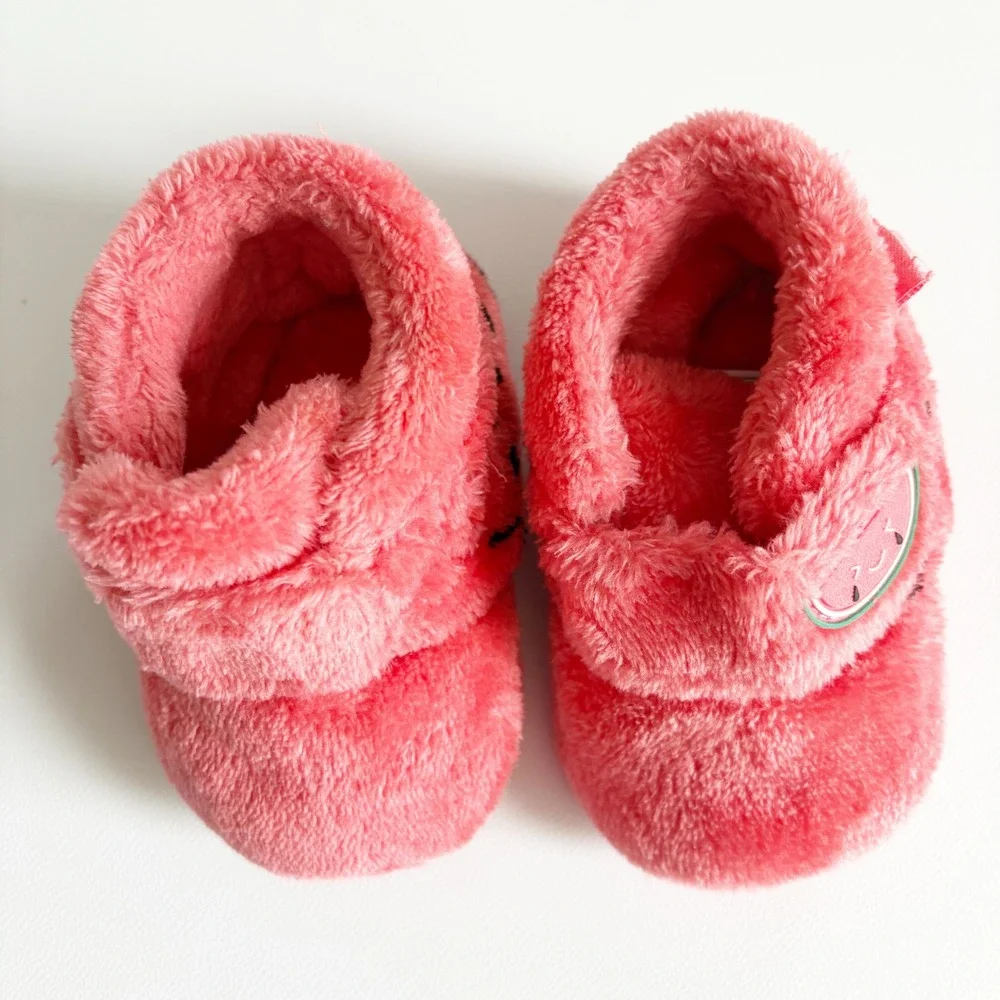 UGG Baby Bixbee Watermelon Stuffie‎ Pink Fleece Fruit Booties Size 2/3